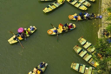 Ngây ngất với vẻ đẹp hùng vĩ nhìn từ trên cao của danh thắng Tràng An