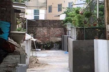 Hà Nội: Xây nối dài bức tường “zích zắc mềm mại” ở phường Kim Mã