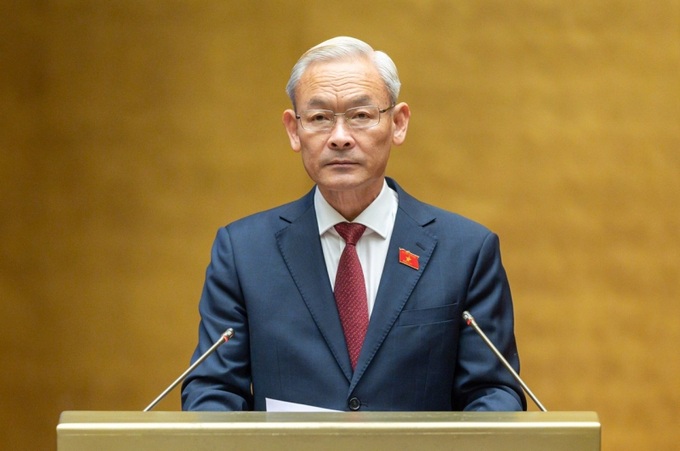Chủ nhiệm Ủy ban Tài chính, Ngân sách của Quốc hội Nguyễn Phú Cường trình bày Báo cáo giám sát của Quốc hội về việc thực hiện chính sách, pháp luật về thực hành tiết kiệm, chống lãng phí giai đoạn 2016-2021
