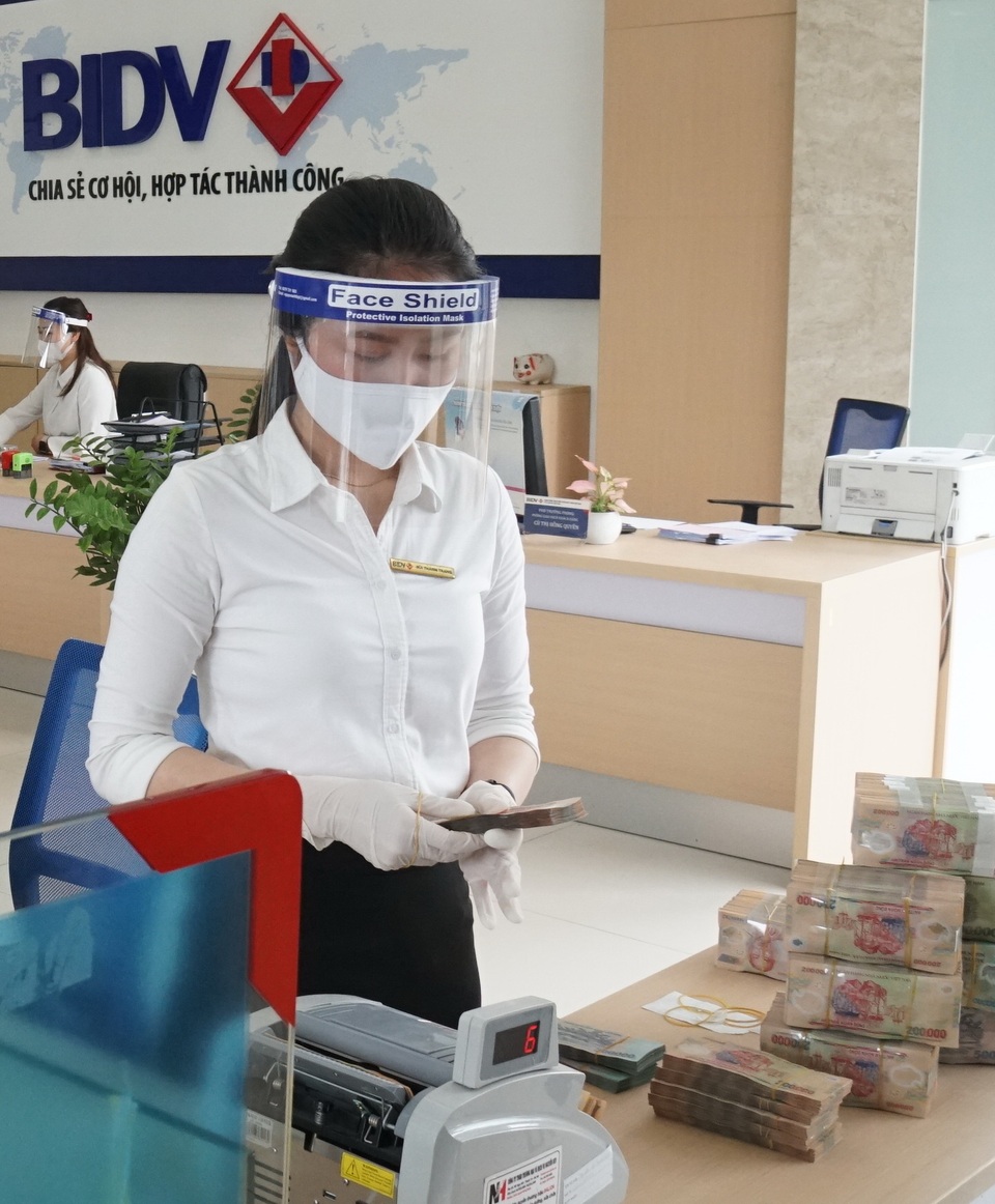 BIDV tung gói tín dụng 20.000 tỷ đồng, lãi suất 7,3%/năm dành cho khách hàng cá nhân - 3 BIDV tung gói tín dụng 20.000 tỷ đồng, lãi suất 7,3%/năm dành cho khách hàng cá nhân - 3