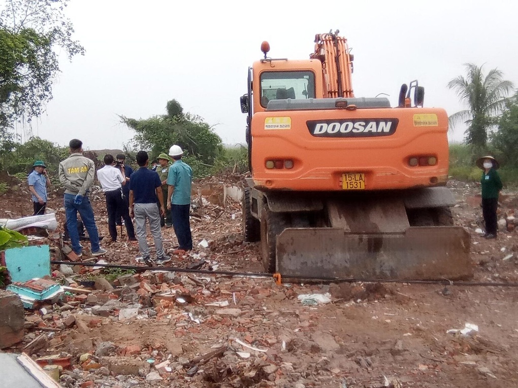 Hải Phòng thông tin vụ cụ bà 75 tuổi tử vong sau cưỡng chế thu hồi đất - 1 Hải Phòng thông tin vụ cụ bà 75 tuổi tử vong sau cưỡng chế thu hồi đất - 1