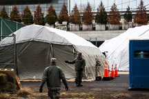 New York chuẩn bị xe tải đông lạnh làm nhà xác tạm cho nạn nhân Covid-19