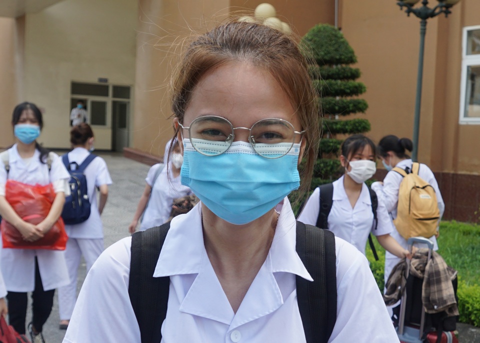 Hải Dương chi viện hơn 260 sinh viên giúp Bắc Giang, Bắc Ninh dập dịch - 5 Hải Dương chi viện hơn 260 sinh viên giúp Bắc Giang, Bắc Ninh dập dịch - 5