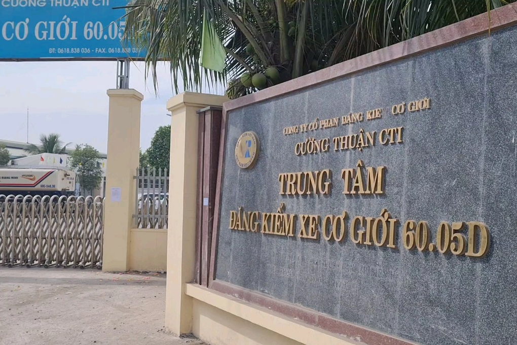 Bắt thêm 12 bị can tại một trung tâm đăng kiểm ở Đồng Nai - 1 Bắt thêm 12 bị can tại một trung tâm đăng kiểm ở Đồng Nai - 1