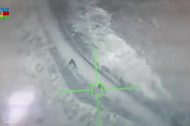 Azerbaijan công bố video không kích pháo phản lực Armenia