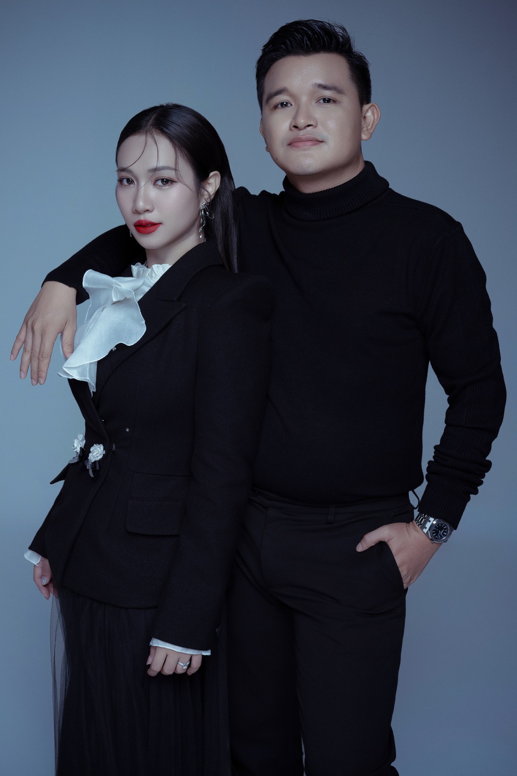 Đạo diễn trăm tỷ Võ Thanh Hòa: Vợ là cánh tay đắc lực, không có quỹ chung - 1 Đạo diễn trăm tỷ Võ Thanh Hòa: Vợ là cánh tay đắc lực, không có quỹ chung - 1
