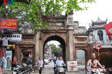 Đất đang tranh chấp vẫn được Chủ tịch xã cấp giấy phép xây dựng