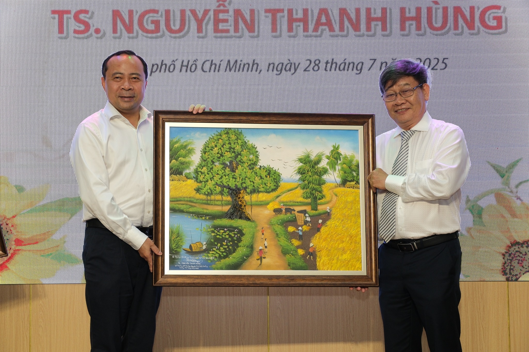 Người thầy được gọi là huyền thoại về hưu: “Tay không” bắt giải… Olympic - 1 Người thầy được gọi là huyền thoại về hưu: “Tay không” bắt giải… Olympic - 1