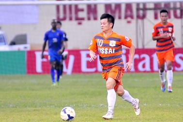 Văn Quyến bất ngờ không về Cần Thơ