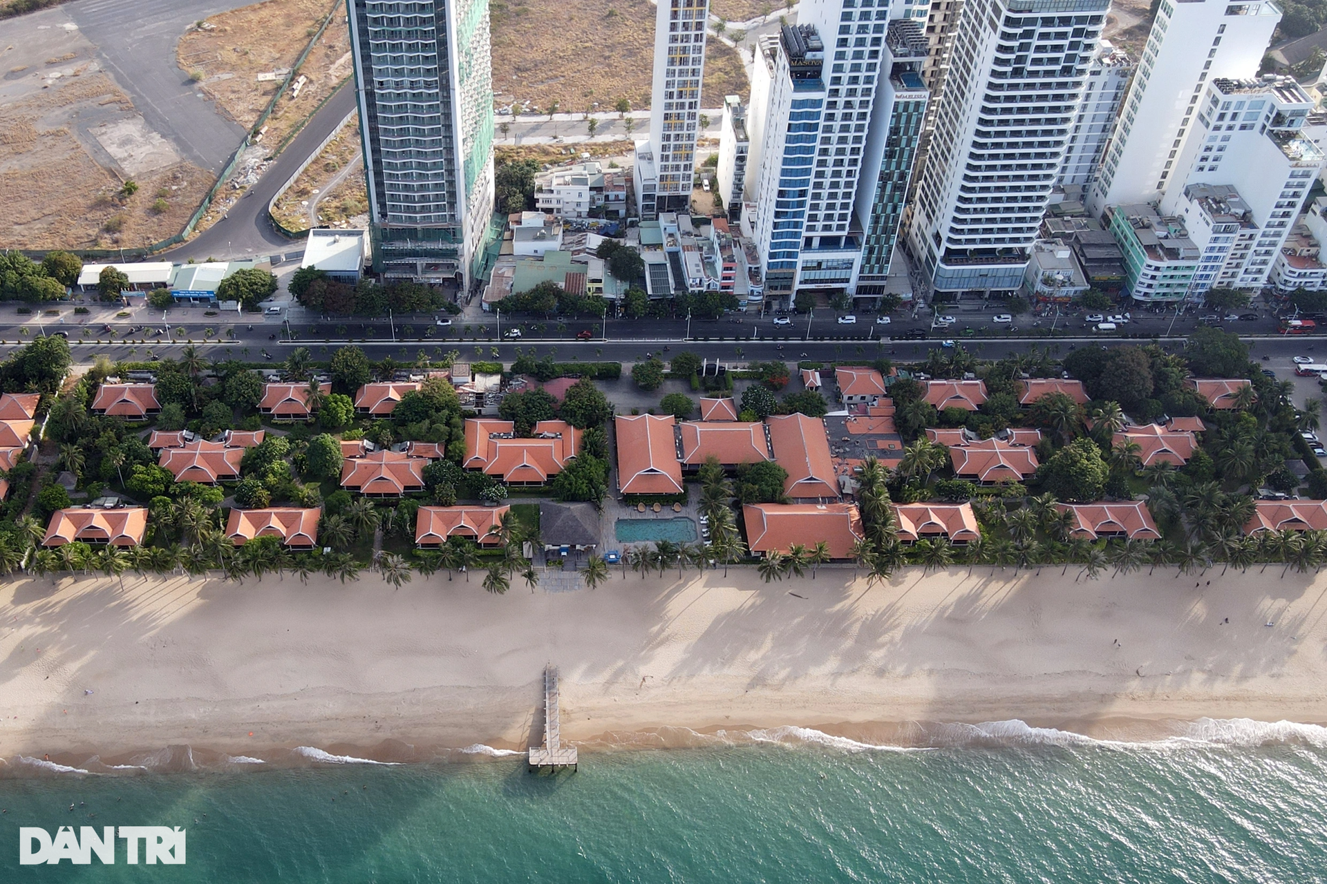 Phá dỡ cụm công trình cuối cùng ở dự án chắn biển Nha Trang - 1 Phá dỡ cụm công trình cuối cùng ở dự án chắn biển Nha Trang - 1