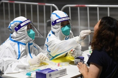 Chủng Delta lan nhanh, Trung Quốc phong tỏa thêm một thành phố