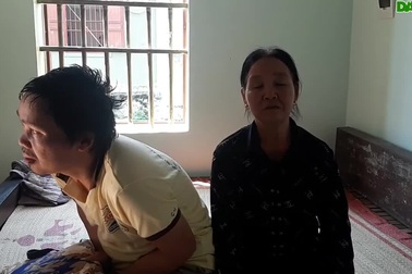 Bà Ngọ nghẹn ngào gửi lời cám ơn đến bạn đọc báo Dân trí.