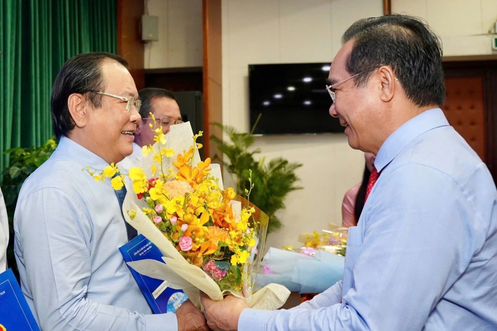 Bổ nhiệm lãnh đạo các cơ quan báo chí thuộc TPHCM - 1 Bổ nhiệm lãnh đạo các cơ quan báo chí thuộc TPHCM - 1