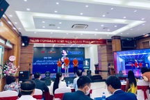 Sinh viên trường nghề khởi nghiệp với mô hình thể thao, đồng hồ khiếm thính