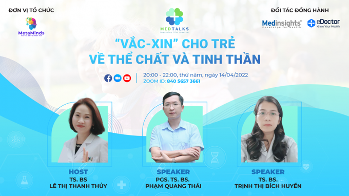 Các bác sĩ tham dự chương trình.