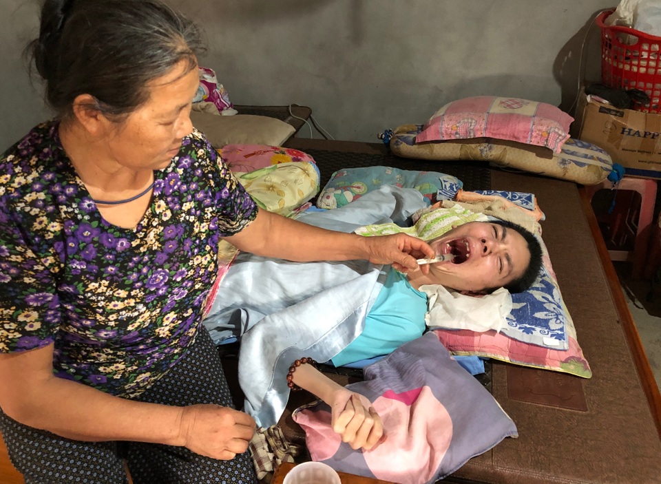 Bạn đọc giúp đỡ nam thanh niên bị chấn thương sọ não hơn 74 triệu đồng - 2 Bạn đọc giúp đỡ nam thanh niên bị chấn thương sọ não hơn 74 triệu đồng - 2