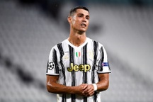 C.Ronaldo nhận lương “khủng”, cao hơn 4 CLB ở Serie A