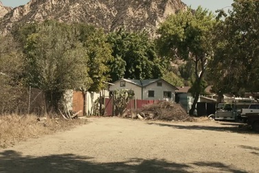 Avicii - Wake me up (official video)