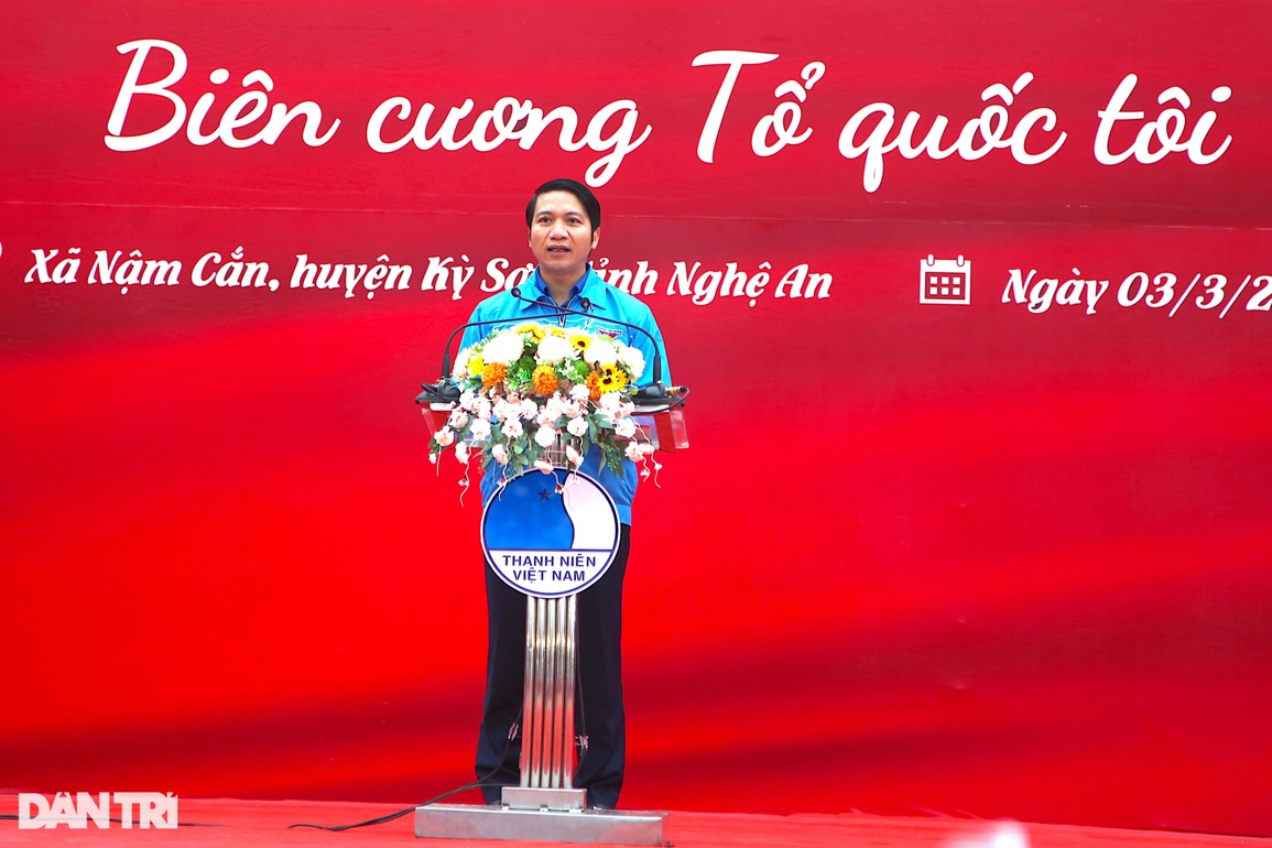 Tuổi trẻ thể hiện khát vọng dấn thân, cống hiến nhiệt huyết sức trẻ - 1 Tuổi trẻ thể hiện khát vọng dấn thân, cống hiến nhiệt huyết sức trẻ - 1
