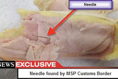 Hàng không Mỹ náo loạn vì bánh mỳ kẹp… kim khâu