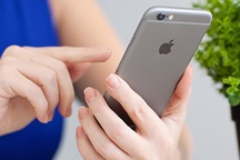 Apple thay pin miễn phí cho các máy iPhone 6s bị "đột tử"