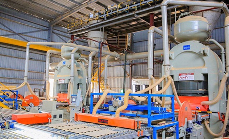 Gạch AMYGRES ứng dụng công nghệ sản xuất thông minh tạo bước đột phá - 2 Gạch AMYGRES ứng dụng công nghệ sản xuất thông minh tạo bước đột phá - 2