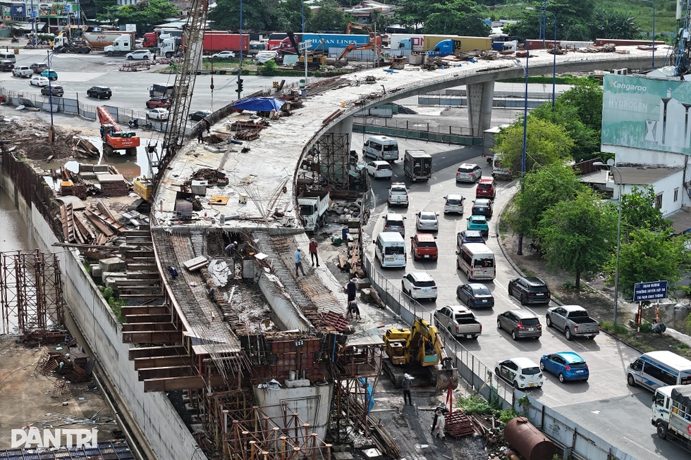 Nút giao An Phú: Điểm nghẽn trên đường nối TPHCM - sân bay Long Thành - 5 Nút giao An Phú: Điểm nghẽn trên đường nối TPHCM - sân bay Long Thành - 5