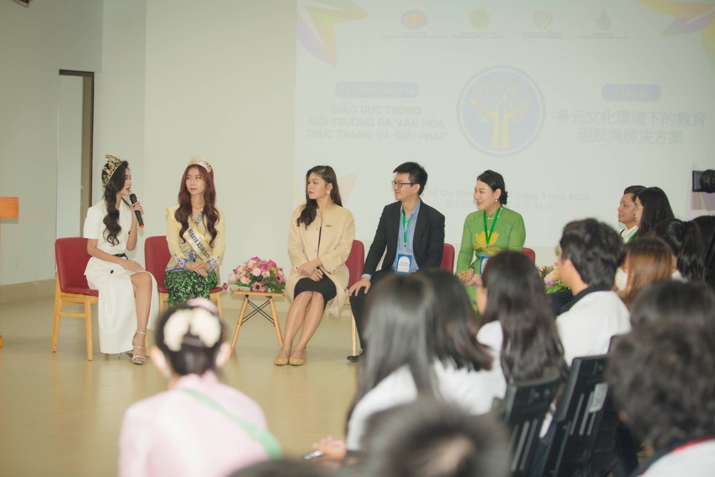 Hoa hậu Thanh Hà kể kỷ niệm khó quên khi thi Hoa hậu Môi trường Thế giới - 3 Hoa hậu Thanh Hà kể kỷ niệm khó quên khi thi Hoa hậu Môi trường Thế giới - 3