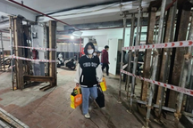 Yêu cầu kiểm định chung cư mini bị nứt khiến 60 hộ dân phải di dời