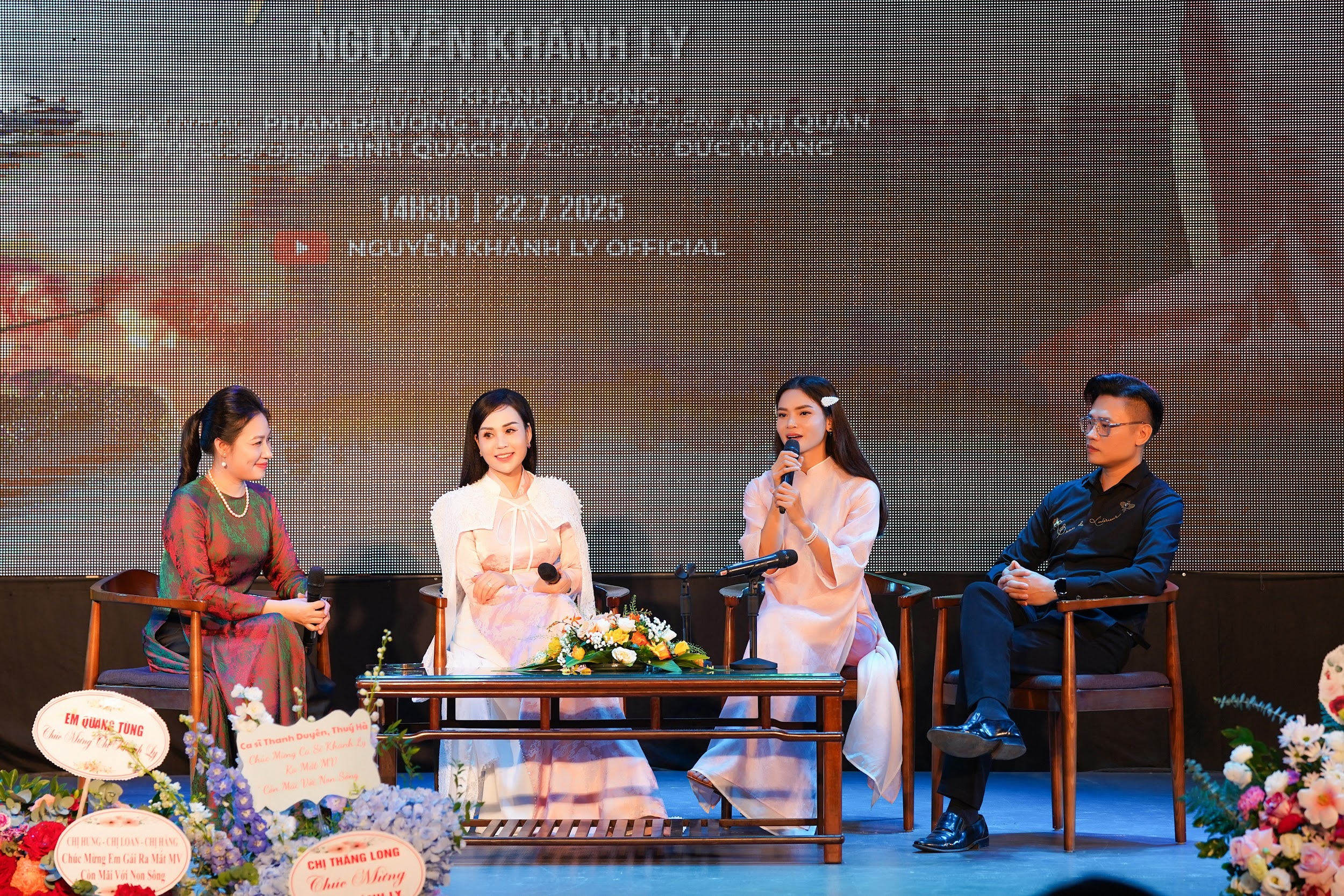 Sao Mai Khánh Ly: “Tôi hát vì lòng yêu nước, không theo trào lưu” - 2