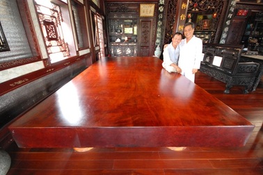 Những “siêu giường” quý hiếm, giá bạc tỷ của đại gia Việt