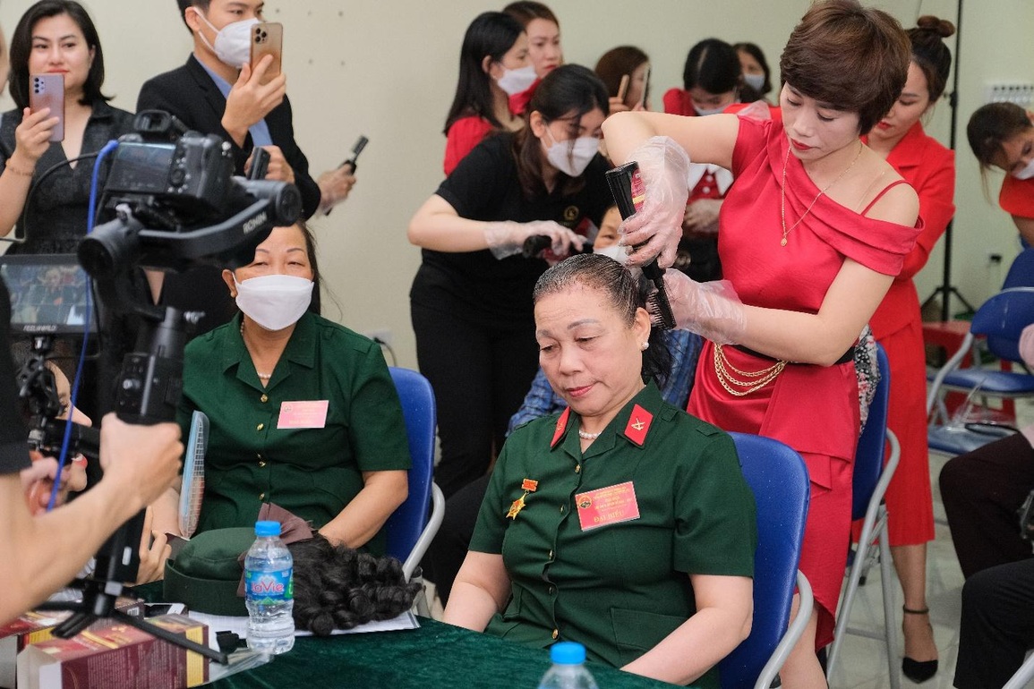 Lễ hội phủ bạc - mãi tuổi thanh xuân - 5 Lễ hội phủ bạc - mãi tuổi thanh xuân - 5