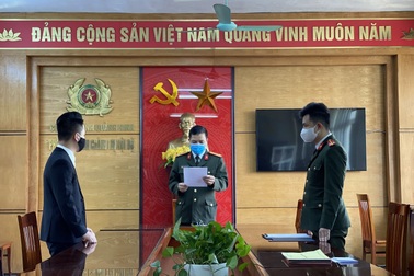 Phạt người tung tin "khẩn trương tìm kiếm "tay vịn" tiếp xúc BN1553"