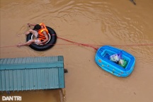 Thêm nhiều trường đại học cho sinh viên nghỉ học, học online do mưa lũ