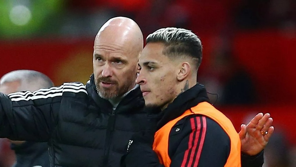 HLV Ten Hag ủng hộ Antony trở lại thi đấu cho Man Utd - 1 HLV Ten Hag ủng hộ Antony trở lại thi đấu cho Man Utd - 1