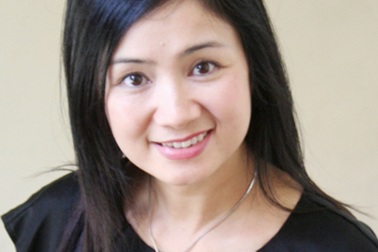 NSƯT Thu Hà: “Gia đình bù đắp cho tôi những tiếc nuối...”