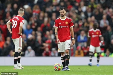 Juan Mata bất ngờ tiết lộ lý do Man Utd thi đấu tệ hại mùa giải này
