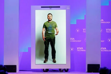 Tổng thống Ukraine kêu gọi các hãng công nghệ lớn hỗ trợ