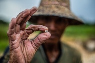 Chuyên gia ngọc học chỉ ra những hiểu lầm phổ biến về kim cương