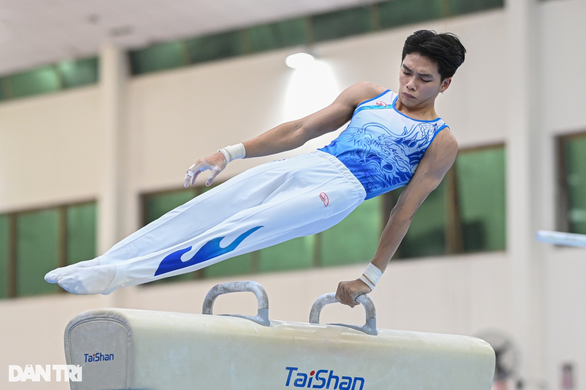 Dàn trai xinh, gái đẹp tranh tài ở giải Thể dục dụng cụ Quốc gia 2023 - 10 Dàn trai xinh, gái đẹp tranh tài ở giải Thể dục dụng cụ Quốc gia 2023 - 10