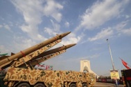 Iran cảnh báo đanh thép đối thủ về "Cha của các loại tên lửa"