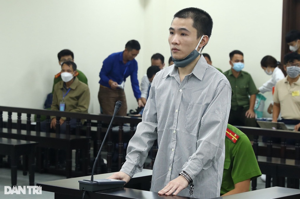 Ngày phán quyết với kẻ đóng 10 đinh vào đầu bé gái 3 tuổi - 1 Ngày phán quyết với kẻ đóng 10 đinh vào đầu bé gái 3 tuổi - 1