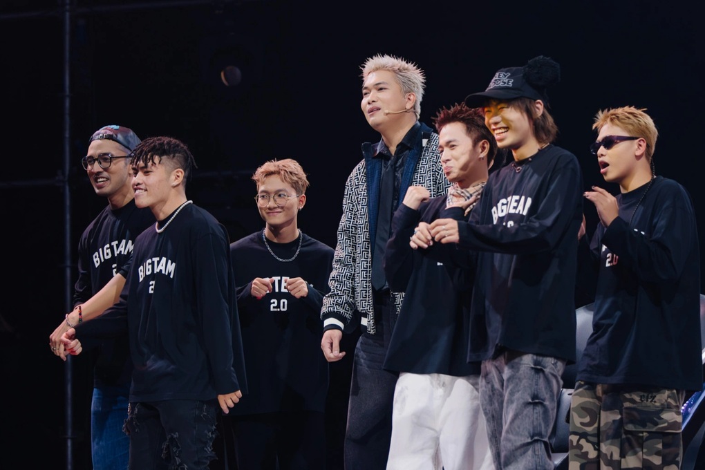Thí sinh Rap Việt khiến Karik sợ BigDaddy - 1 Thí sinh Rap Việt khiến Karik sợ BigDaddy - 1