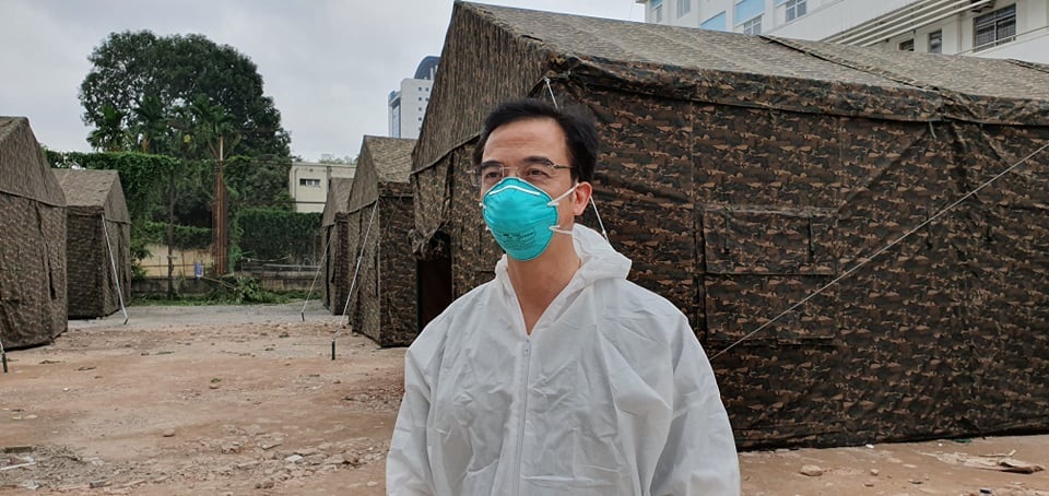 Bác sĩ xét nghiệm âm tính, cả dòng họ vẫn không cho về chịu tang bà - 1 Bác sĩ xét nghiệm âm tính, cả dòng họ vẫn không cho về chịu tang bà - 1