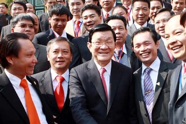 Chủ tịch nước Trương Tấn Sang tiếp đại biểu doanh nhân trẻ