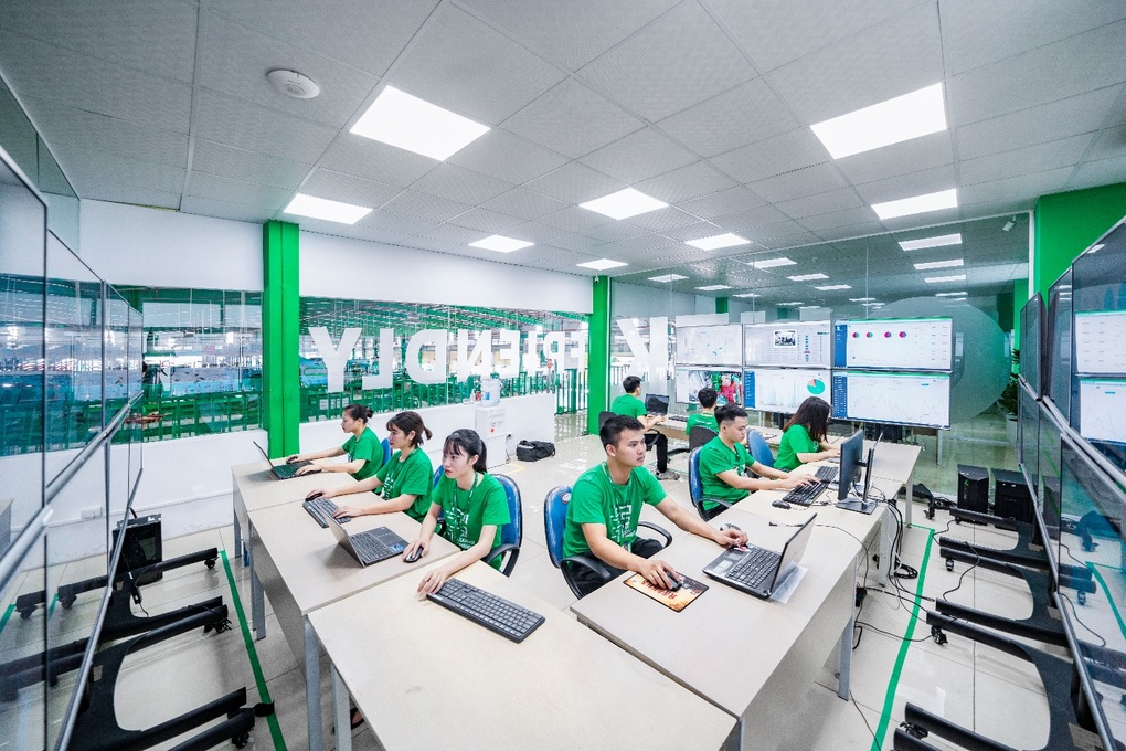Giao Hàng Tiết Kiệm số hóa hoạt động hậu cần thương mại điện tử - 3 Giao Hàng Tiết Kiệm số hóa hoạt động hậu cần thương mại điện tử - 3