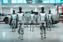 Kỹ sư Tesla bị robot tấn công gây thương tích trong nhà máy