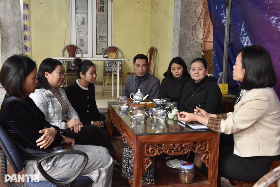 Nghẹn ngào lời cuối của người cựu binh giúp 2 người mù nhìn thấy ánh sáng - 1 Nghẹn ngào lời cuối của người cựu binh giúp 2 người mù nhìn thấy ánh sáng - 1