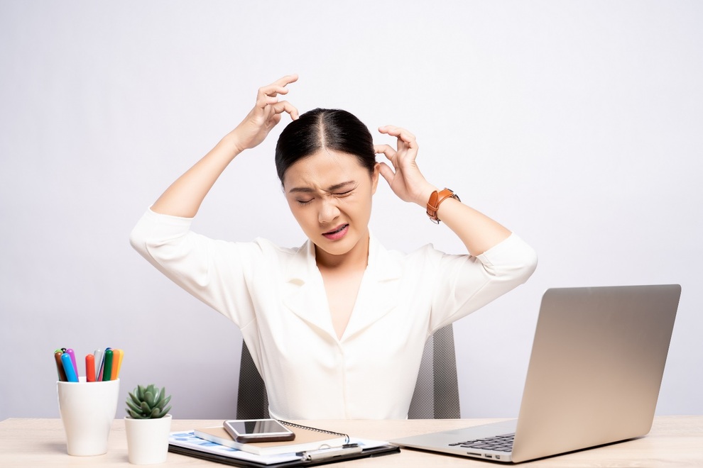 Chuyên gia bật mí bí kíp đánh bay gàu - nỗi ám ảnh dai dẳng mùa nắng nóng - 1 Chuyên gia bật mí bí kíp đánh bay gàu - nỗi ám ảnh dai dẳng mùa nắng nóng - 1