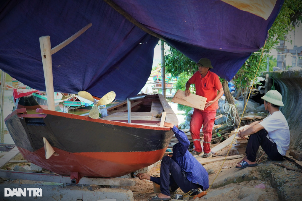 Nghề từng ăn nên làm ra ở làng biển trước nguy cơ xóa sổ - 1